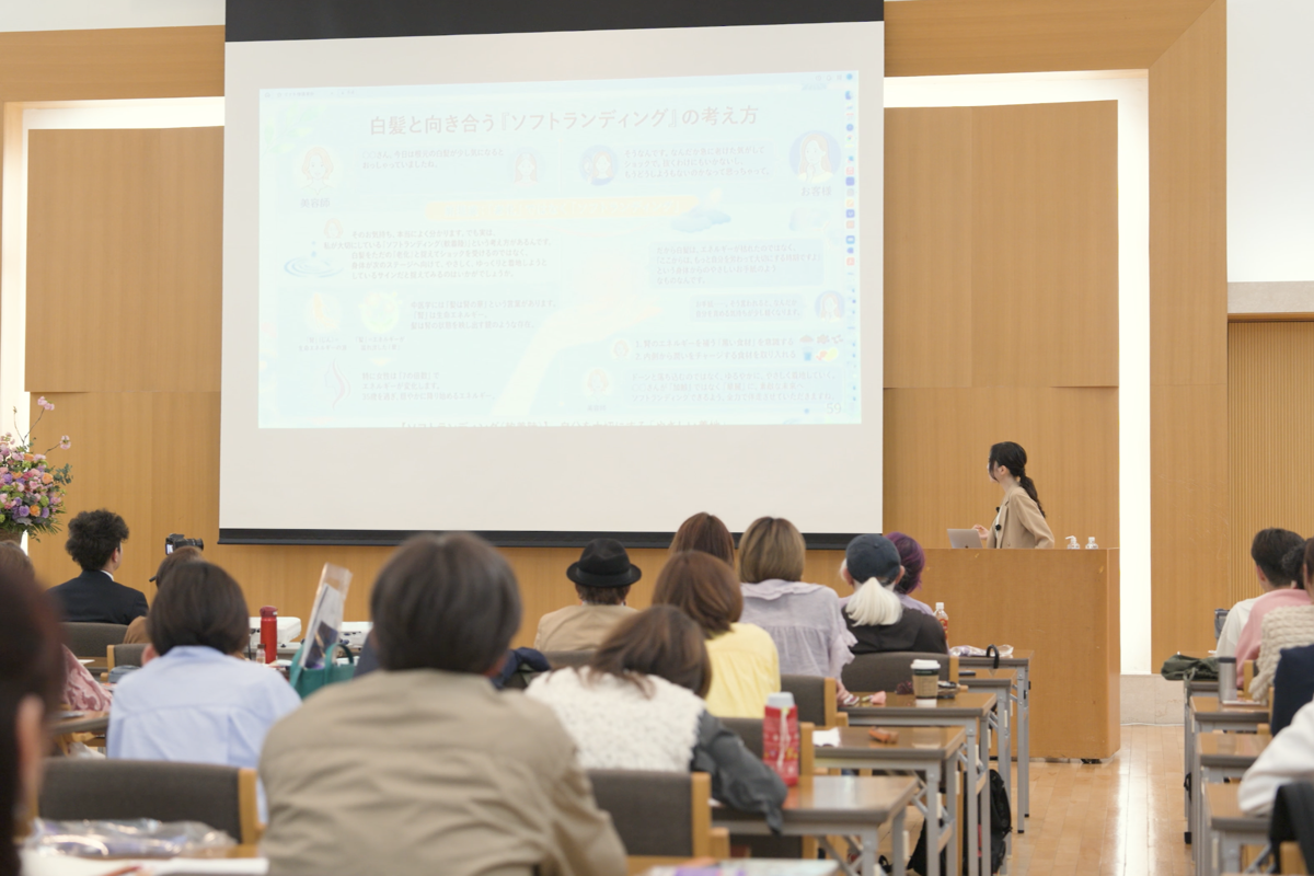 講演・登壇のようす